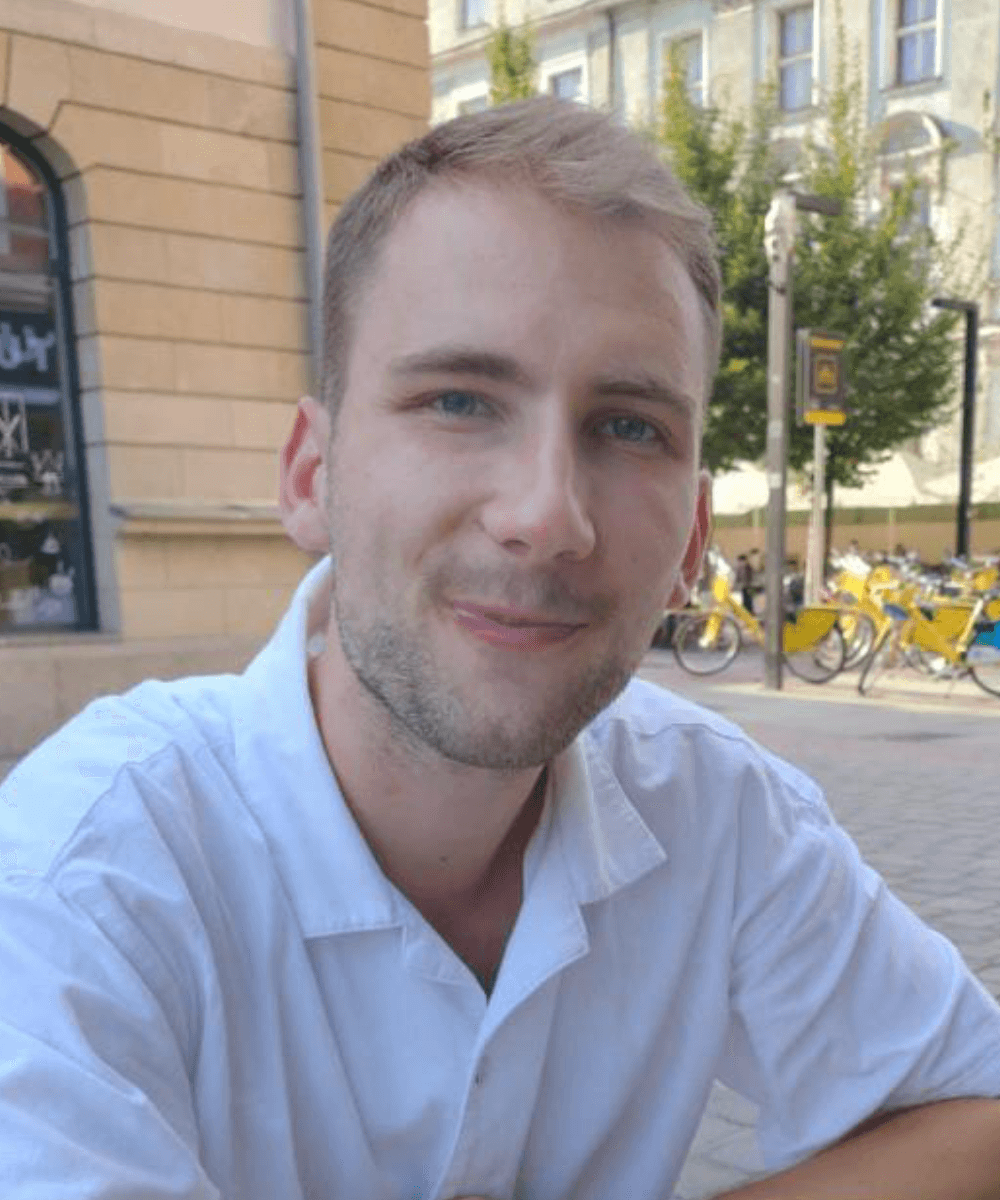 Dominik P.